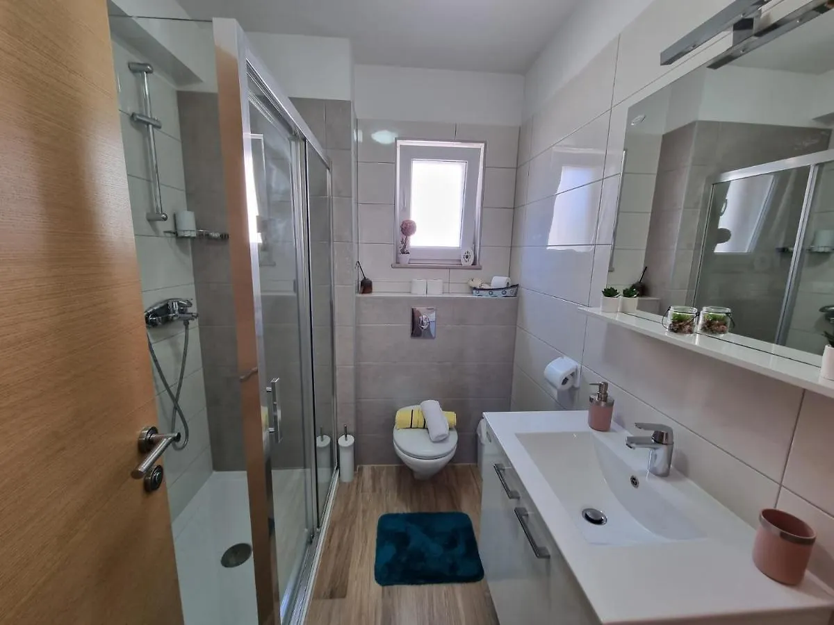 Apartman Marija Biograd Na Moru
